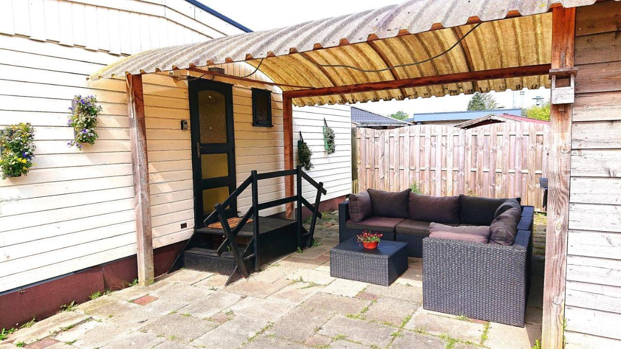 *Butterfly* Heerlijke Chalet Met Omheinde Tuin In Bosrijke Omgeving. Vila Anloo Exterior foto